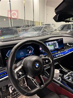 بي ام دبليو الفئة 7